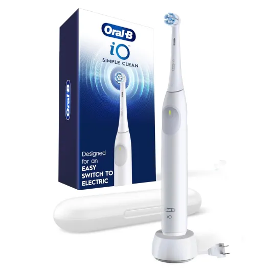 Oral-B iO Simple Clean Rechargeable Electric Powered Toothbrush, Pure White with 1 Gentle Care Brush Head and 1 White Travel Case - Automatic Pressure Sensor to Protect Gums - 3 Modes -2 Min Timer Pure White 1 Count (Pack of 1)