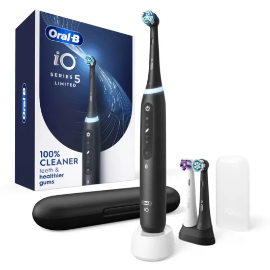 Oral-B iO Deep Clean + Whiten Rechargeable Electric Toothbrush with Visible Pressure Sensor, 2 Minute Timer, 5 Cleaning Settings, 1 iO5 Limited, 3 Toothbrush Heads, Travel Case & Refill Holder, Black Black 1 Count (Pack of 1)